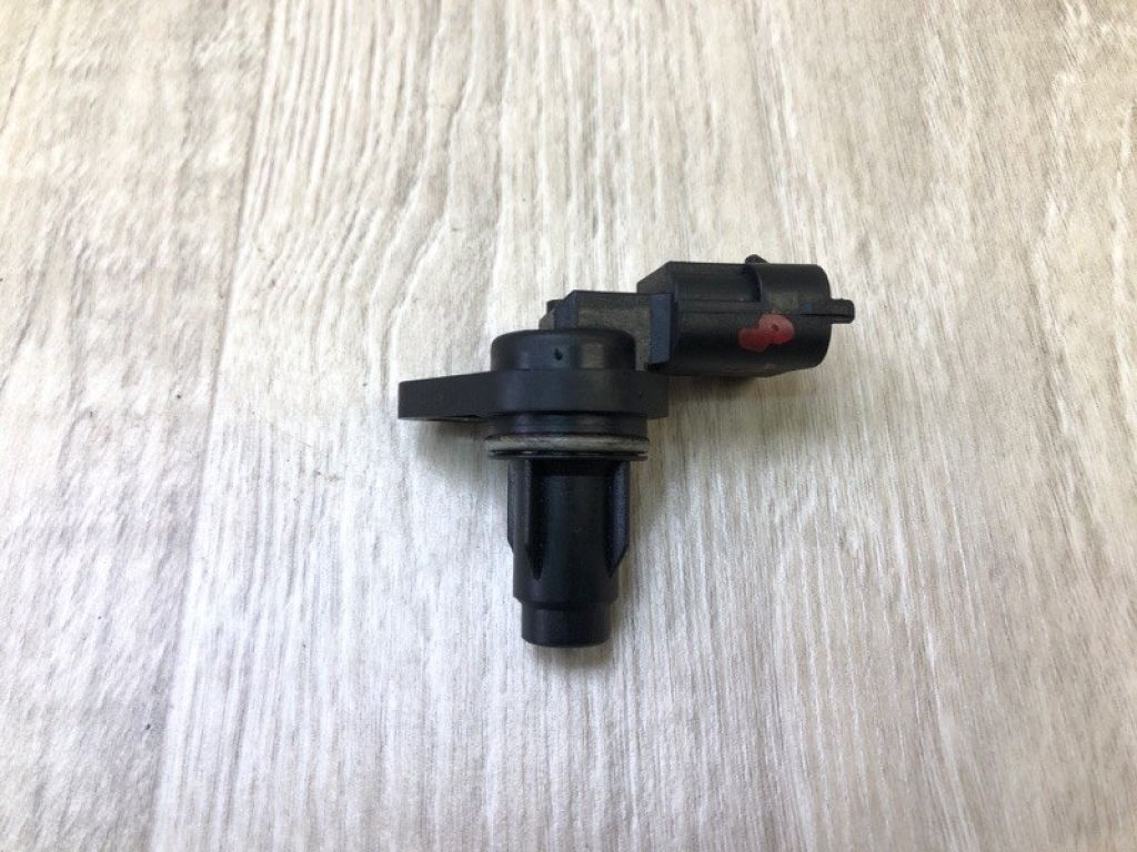 39350-2B030 | Датчик положения распредвала HYUNDAI ACCENT RB 10-