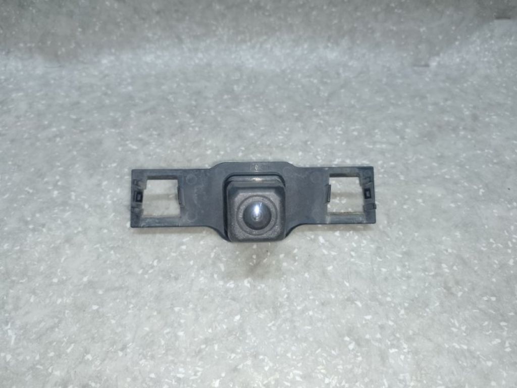 86790-06040 | Камера заднього виду TOYOTA CAMRY 55 14-17