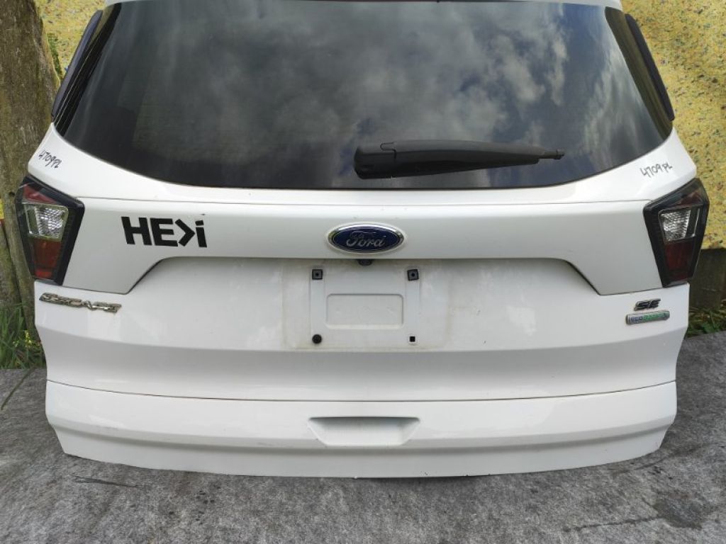 GJ5Z-784001-0A | Кришка багажника FORD ESCAPE 12-19 - Фото 5