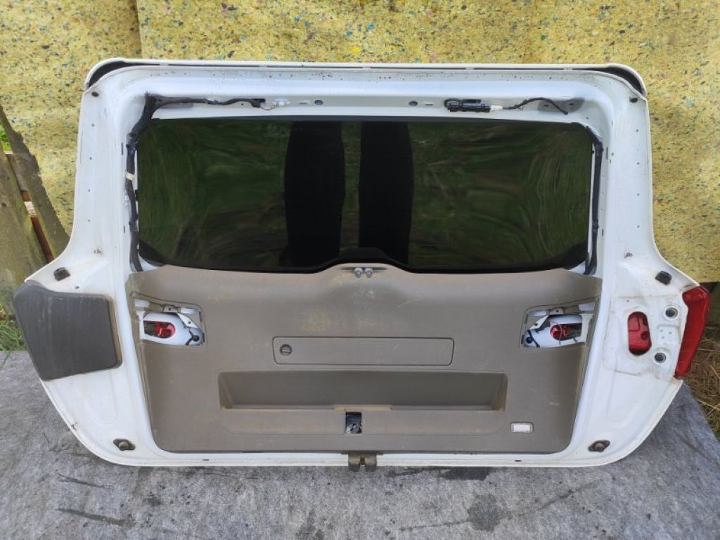 8R0 827 023 C | Кришка багажника AUDI Q5 08-16 - Фото 8