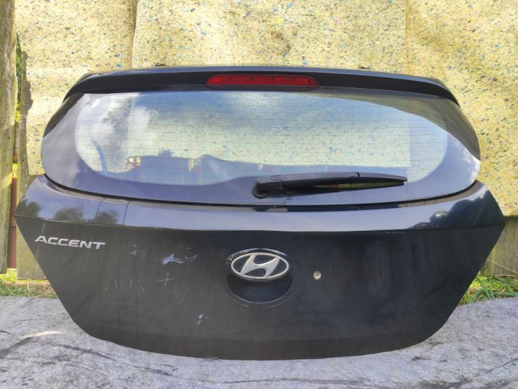 73700-1R240 | Крышка багажника HYUNDAI ACCENT RB 10- - Фото 2