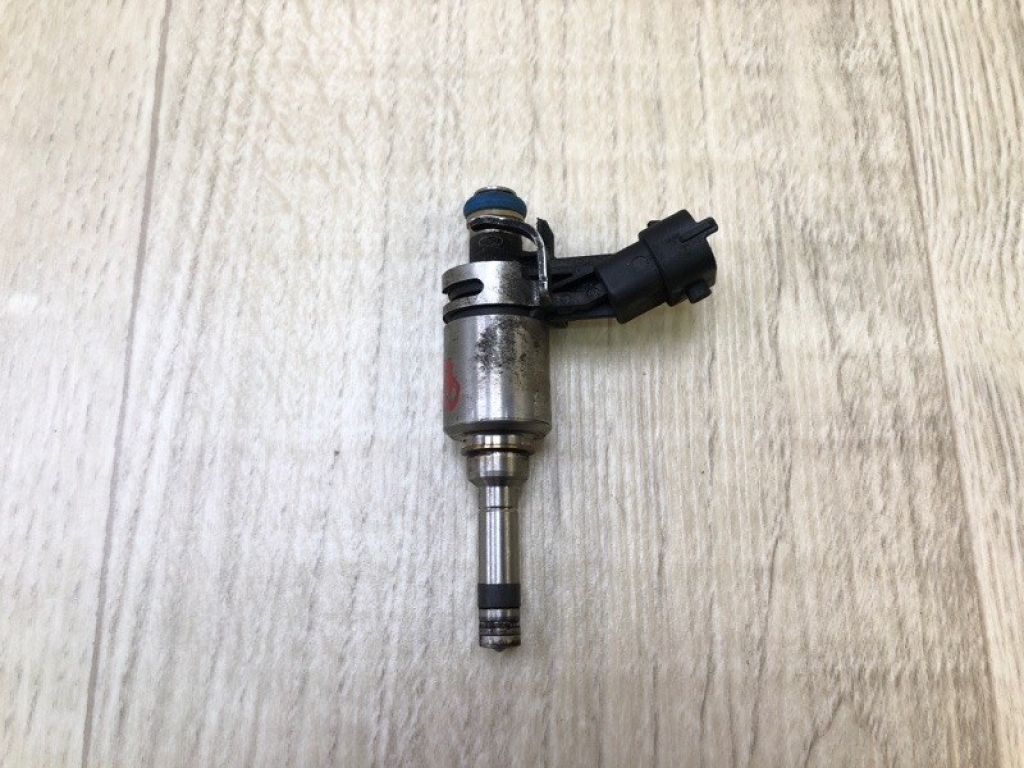 35310-2B130 | Форсунка топливная HYUNDAI ACCENT RB 10-