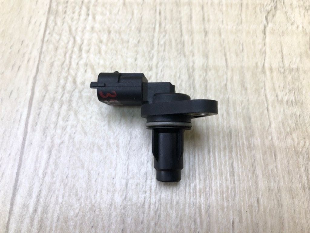 39350-2B030 | Датчик положения распредвала HYUNDAI ACCENT RB 10-