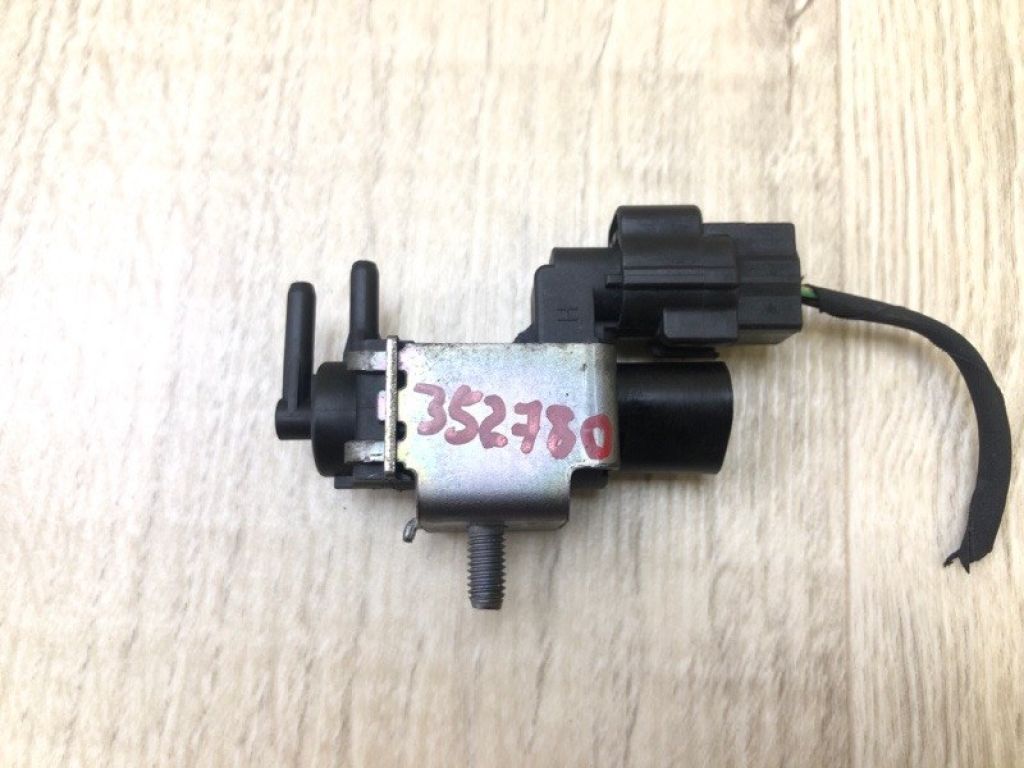 28324-2B000 | Клапан электромагнитный (вакуумный) HYUNDAI VELOSTER 11-18