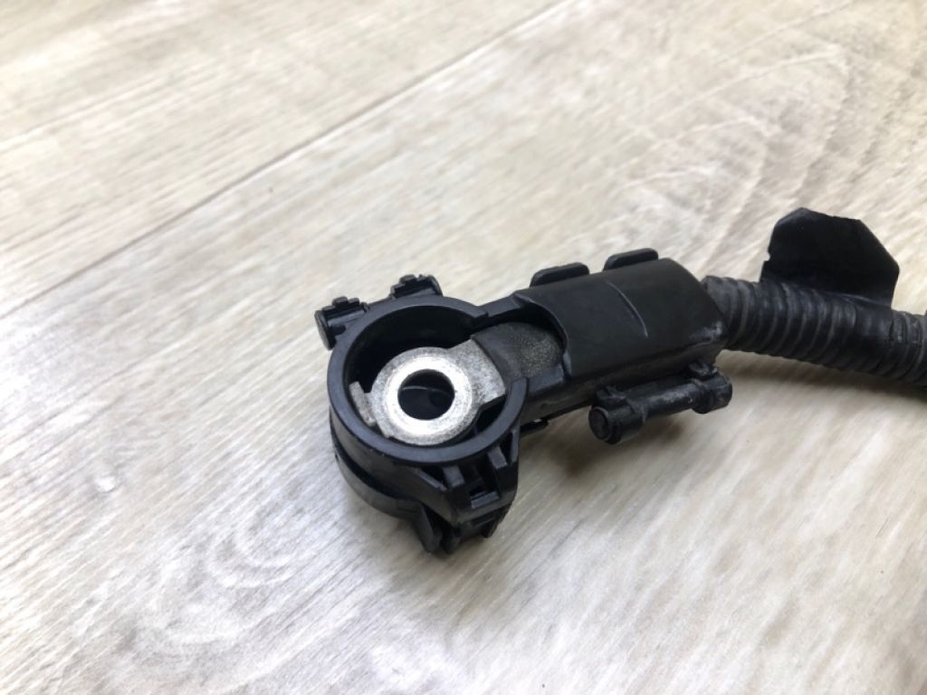 91850-2V083 | Клемма аккумулятора HYUNDAI VELOSTER 11-18 - Фото 3