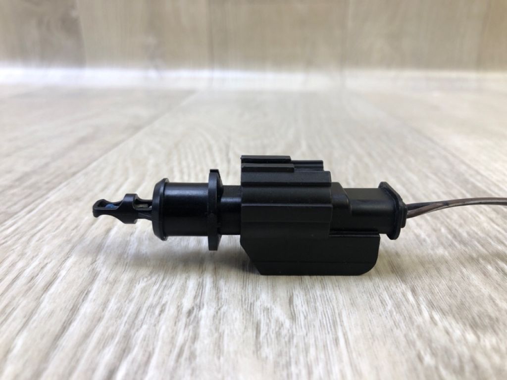 4606487AB | Датчик температуры воздуха JEEP COMPASS 06-16