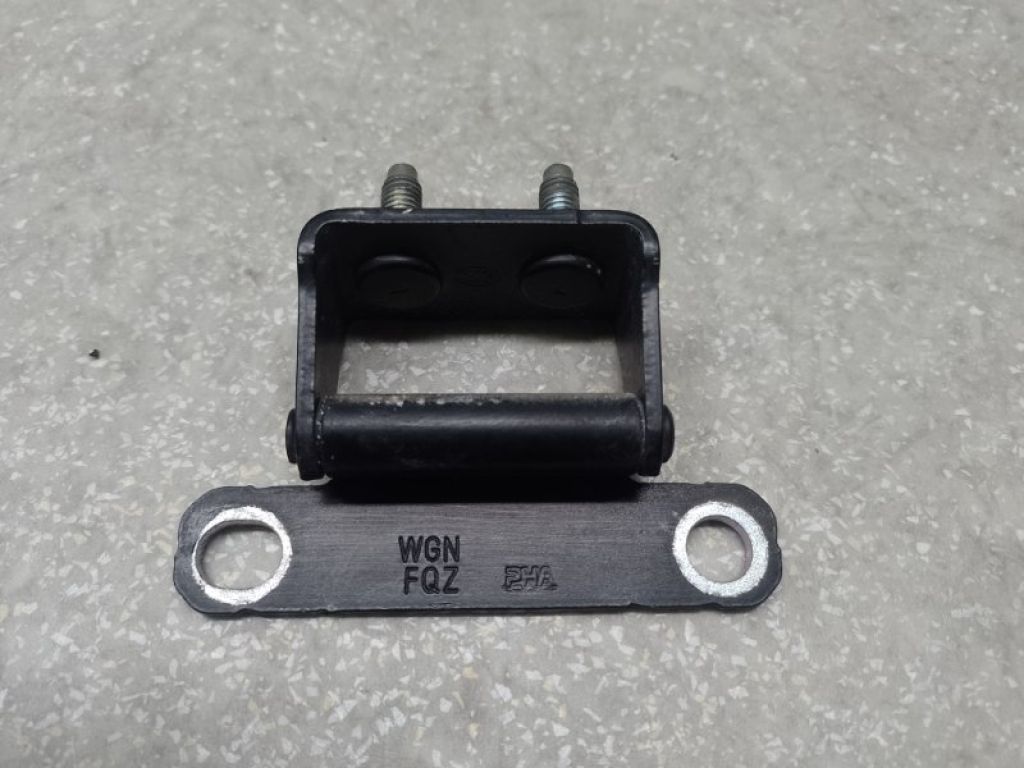 79710-2W000 | Петля крышки багажника прав. KIA SORENTO UM 14-