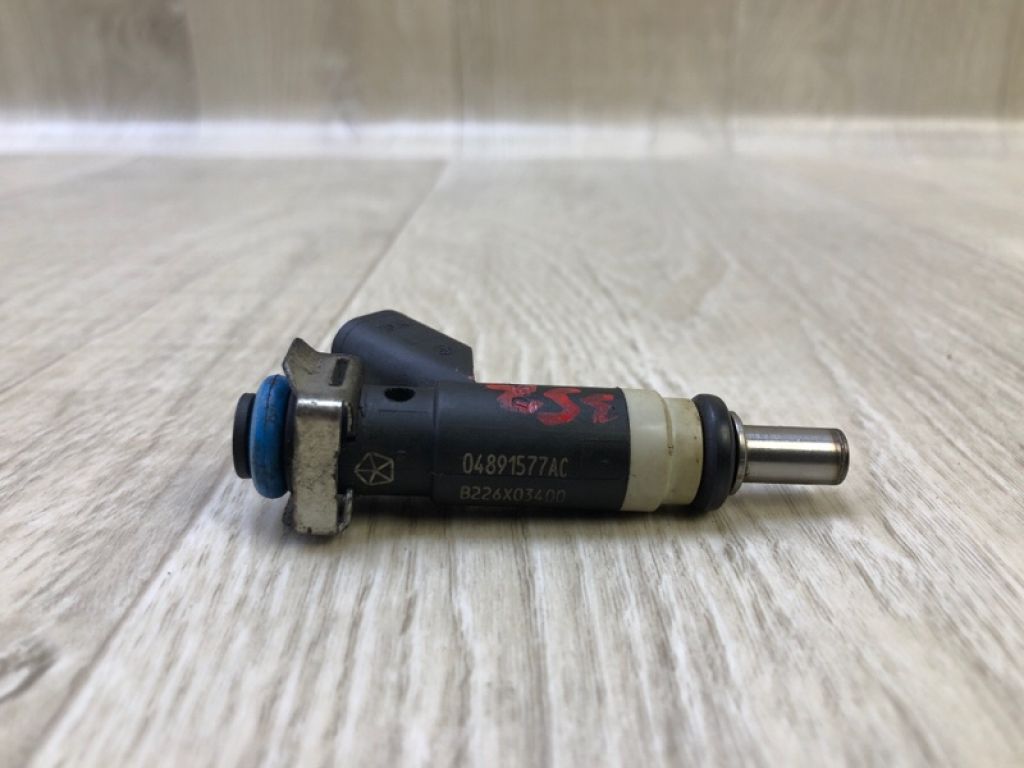 4891 577AC | Форсунка топливная DODGE JOURNEY 08-20 - Фото 2