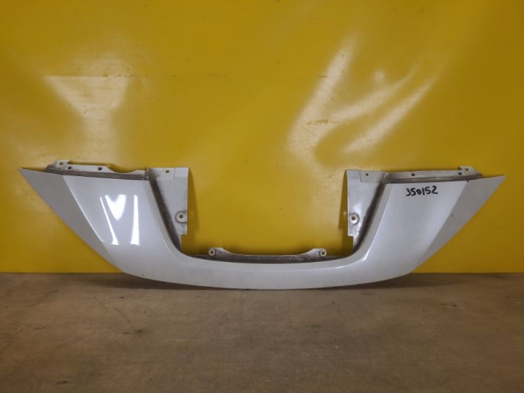 62320-5SH0A | Накладка бампера NISSAN LEAF 18-