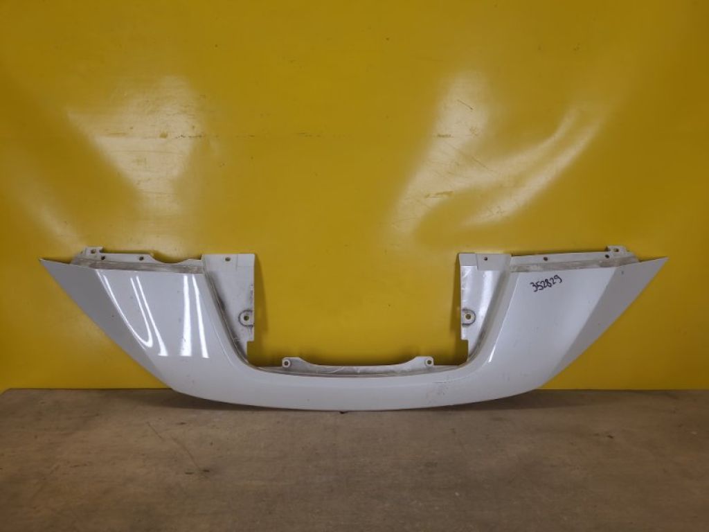 62320-5SH0A | Накладка бампера NISSAN LEAF 18-