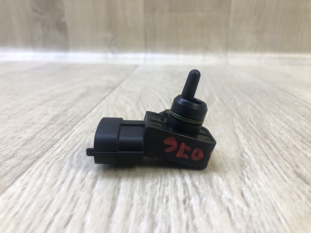 39300-2B100 | Датчик абсолютного давления (MAP sensor) HYUNDAI ELANTRA GD 12-17 - Фото 2