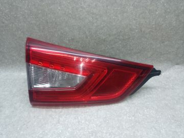Фонарь внутренний лев. NISSAN QASHQAI/ROGUE SPORT 14-