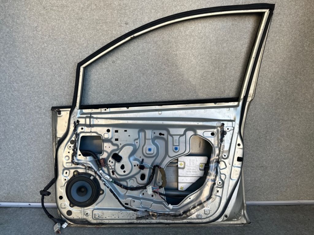 H0100-ED0MM | Двері передн. прав. NISSAN TIIDA/VERSA C11 04-11 - Фото 11