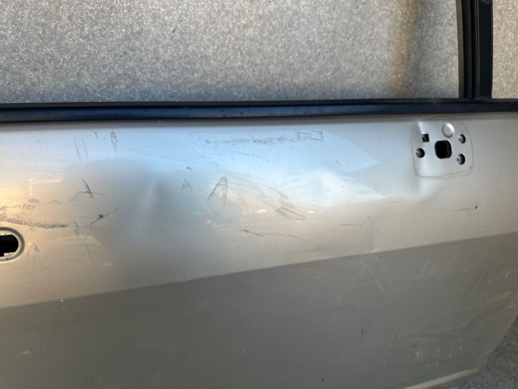 H0100-ED0MM | Двері передн. прав. NISSAN TIIDA/VERSA C11 04-11 - Фото 6