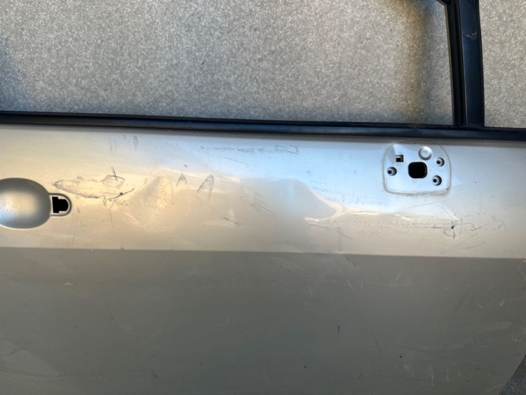 H0100-ED0MM | Двері передн. прав. NISSAN TIIDA/VERSA C11 04-11 - Фото 8