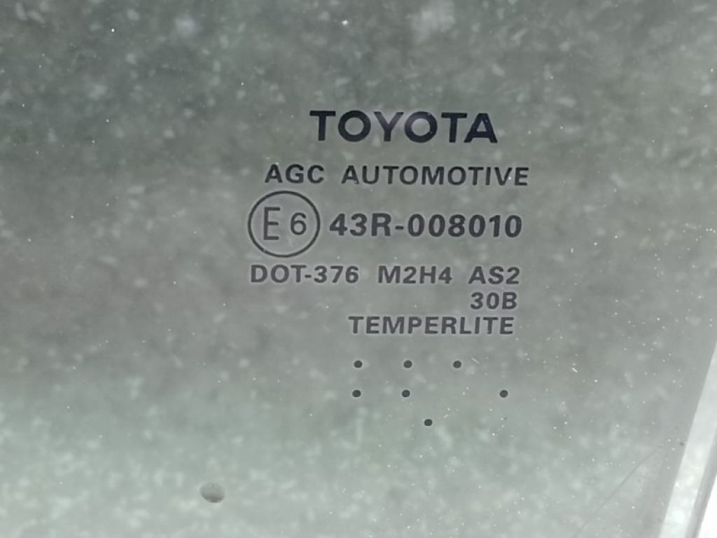 68104-06290 | Стекло двери задн. лев. TOYOTA CAMRY 70 17- - Фото 2