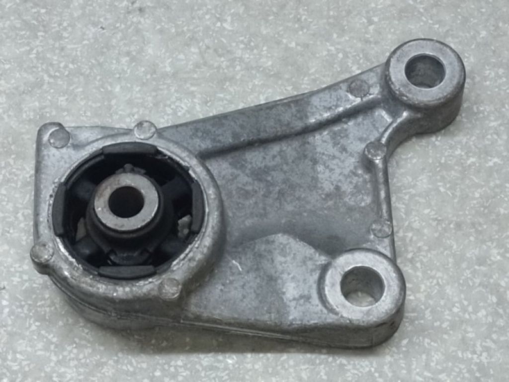 KD35-28-68YA | Подушка редуктора задн. лев. MAZDA CX-5 (KE) 11-17 - Фото 2