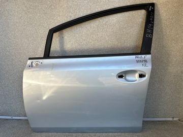 Дверь передн. лев. TOYOTA PRIUS PLUS 11-14