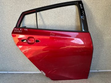 Двері задн. прав. TOYOTA PRIUS 16-