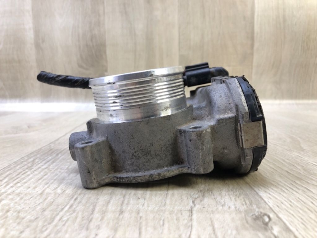 DS7Z-9E926-C | Дросельна заслінка FORD FOCUS 10-18 - Фото 3