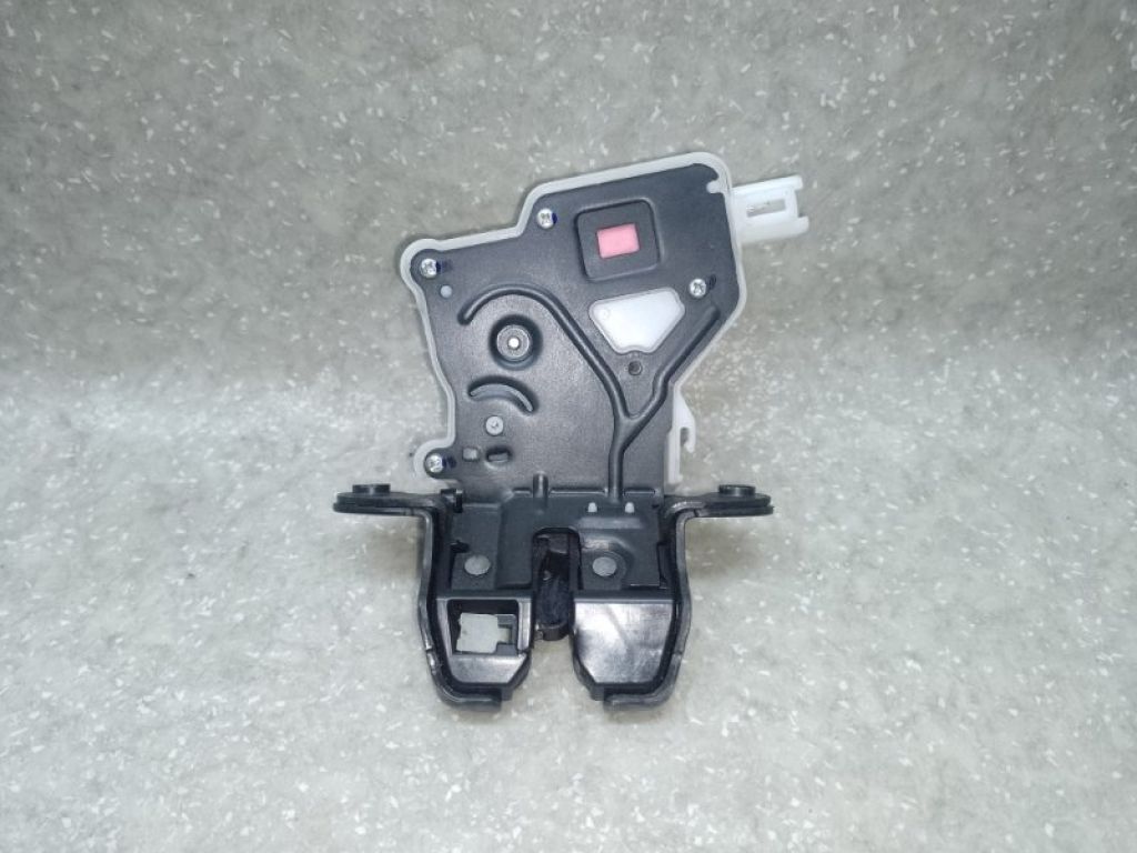 90502-4EA0B | Замок кришки багажника NISSAN QASHQAI/ROGUE SPORT 14-