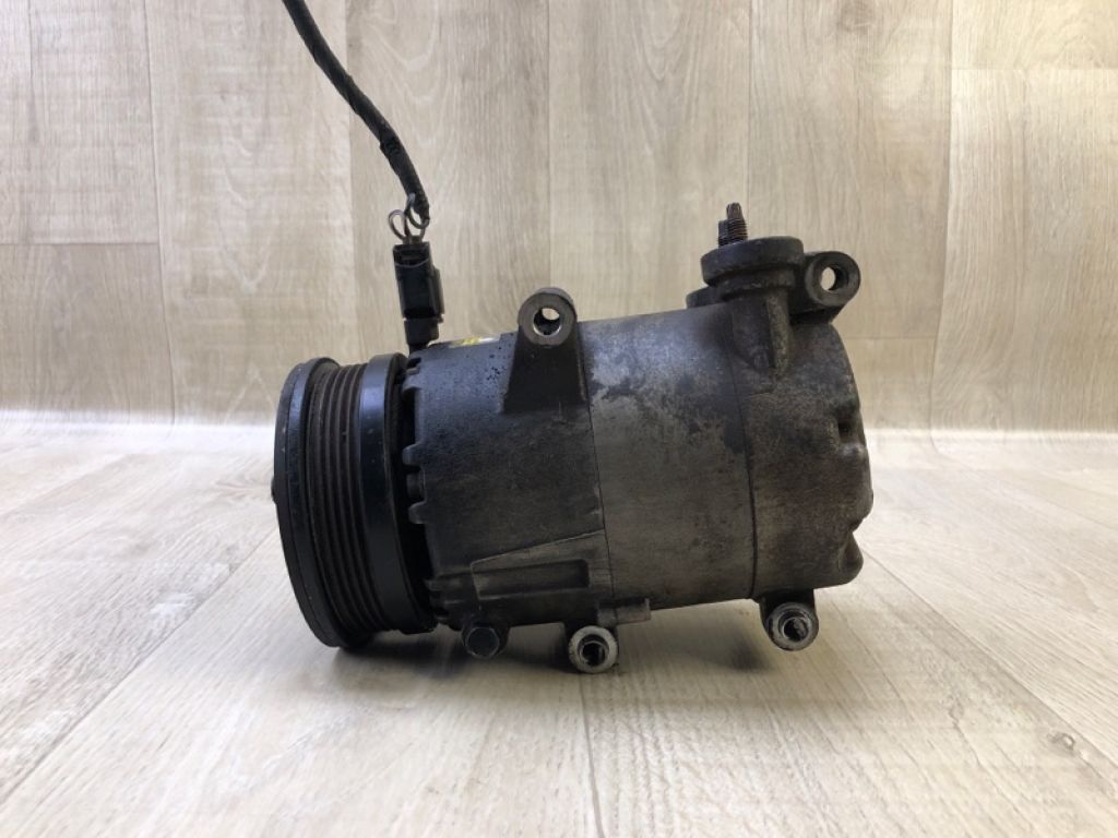 CV6Z-19703-J | Компрессор кондиционера FORD FOCUS 10-18 - Фото 2
