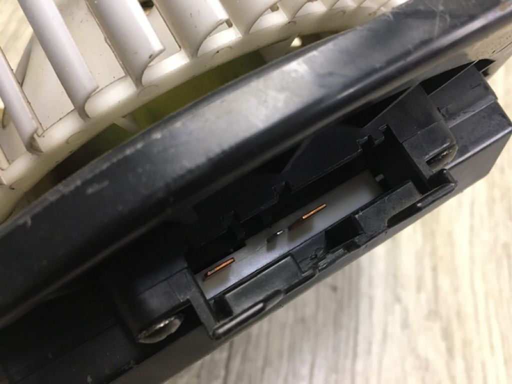 27225-AM611 | Моторчик печки INFINITI FX S50 03-08 - Фото 3