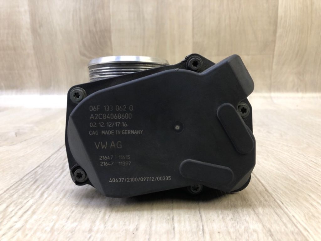 06F 133 062 AG | Дроссельная заслонка VOLKSWAGEN TIGUAN 08-17 - Фото 3