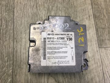 Блок керування AIRBAG KIA FORTE YD 12-