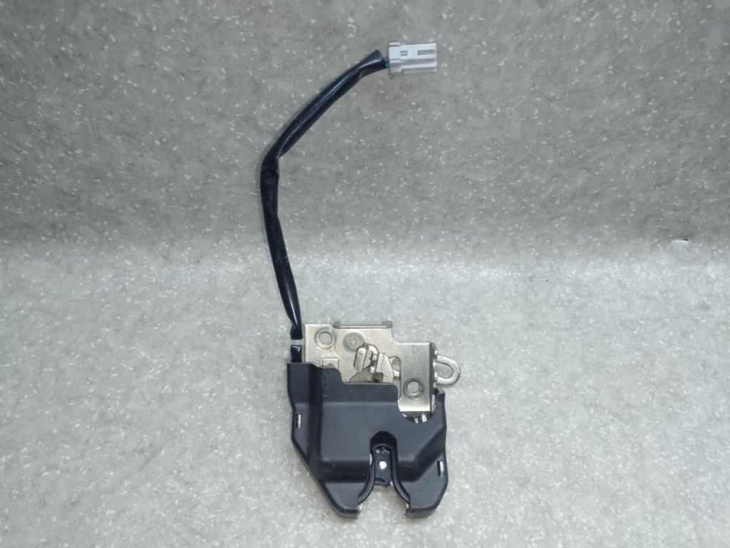74851-SNA-G01 | Замок крышки багажника HONDA CIVIC 4D 06-11