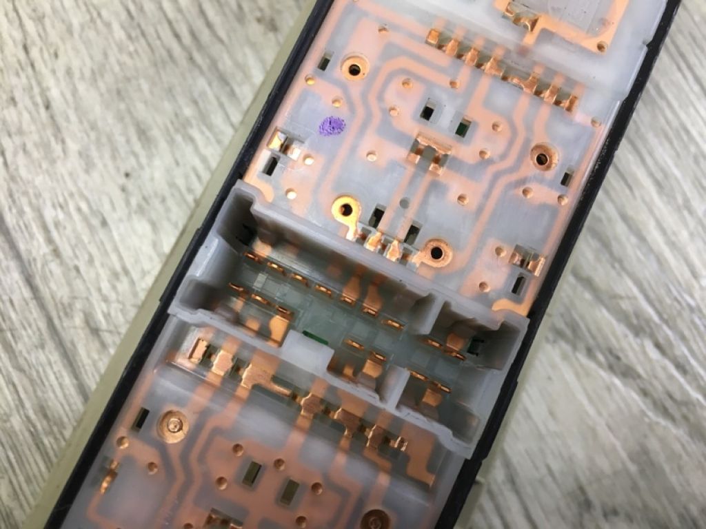 25401-CG710 | Блок керування склопідіймачами INFINITI FX S50 03-08 - Фото 5