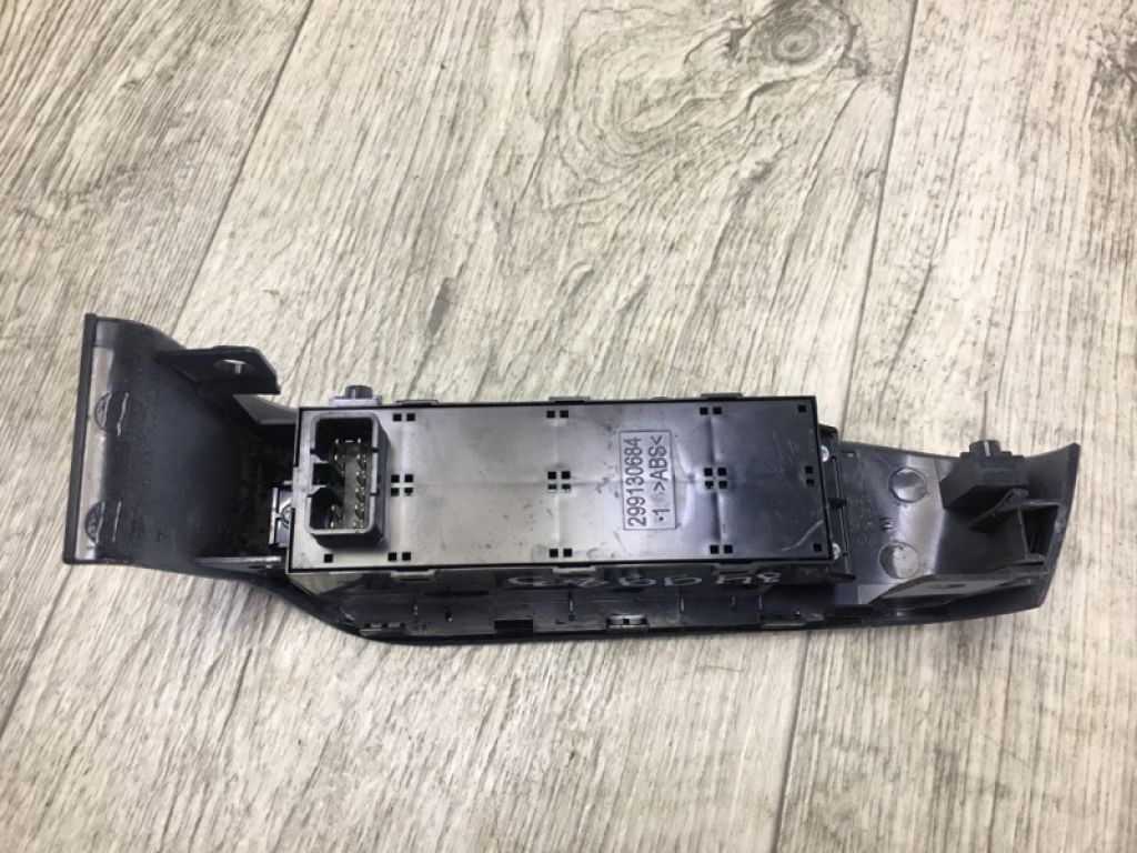 93575-B2010-BF6 | Кнопка склопідіймача передн. прав. KIA SOUL PS 13-19 - Фото 3