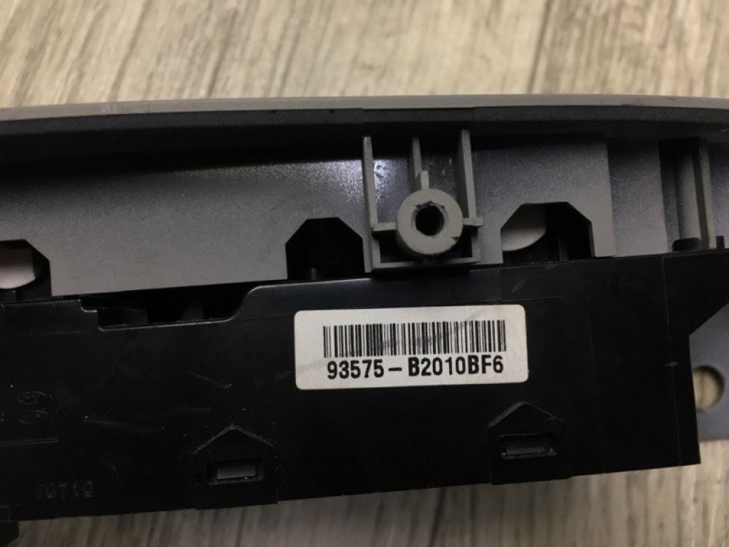 93575-B2010-BF6 | Кнопка склопідіймача передн. прав. KIA SOUL PS 13-19 - Фото 5