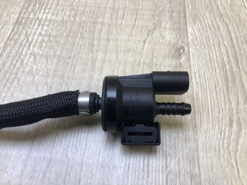 06E 906 517 A | Клапан абсорберу VOLKSWAGEN JETTA USA 10-17 - Фото 2