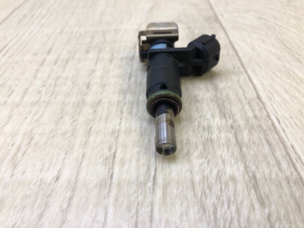 07K 906 031 C | Форсунка паливна VOLKSWAGEN JETTA USA 10-17 - Фото 3