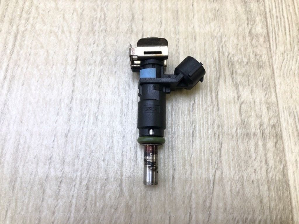 07K 906 031 C | Форсунка топливная VOLKSWAGEN JETTA USA 10-17