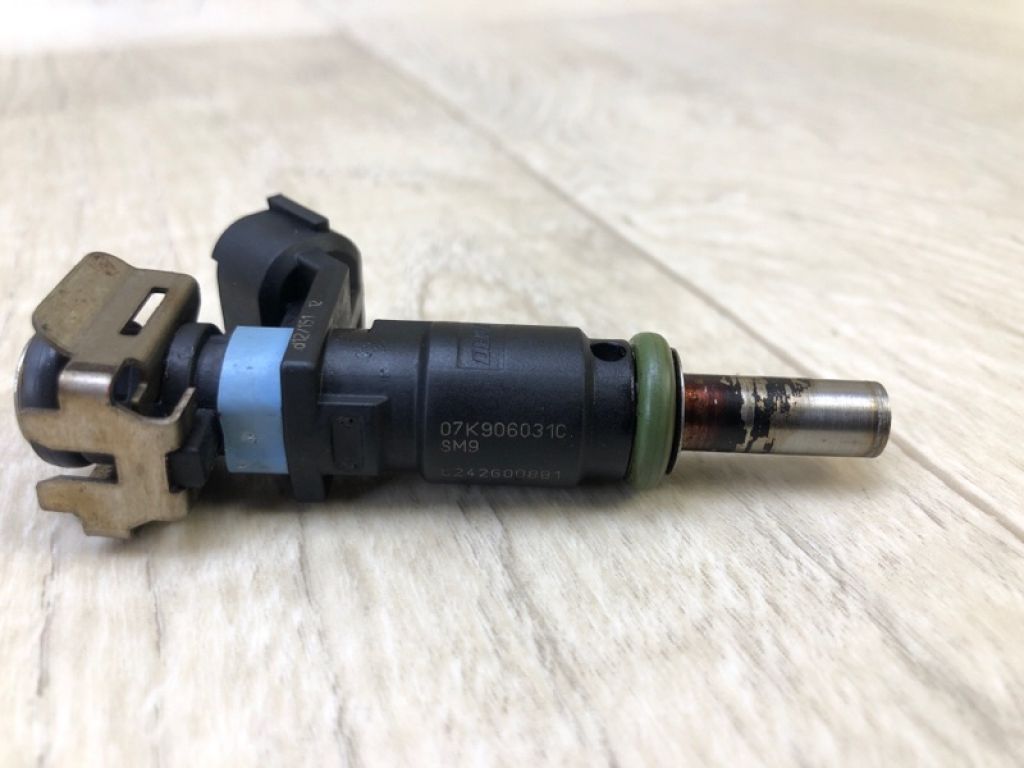 07K 906 031 C | Форсунка топливная VOLKSWAGEN JETTA USA 10-17 - Фото 5