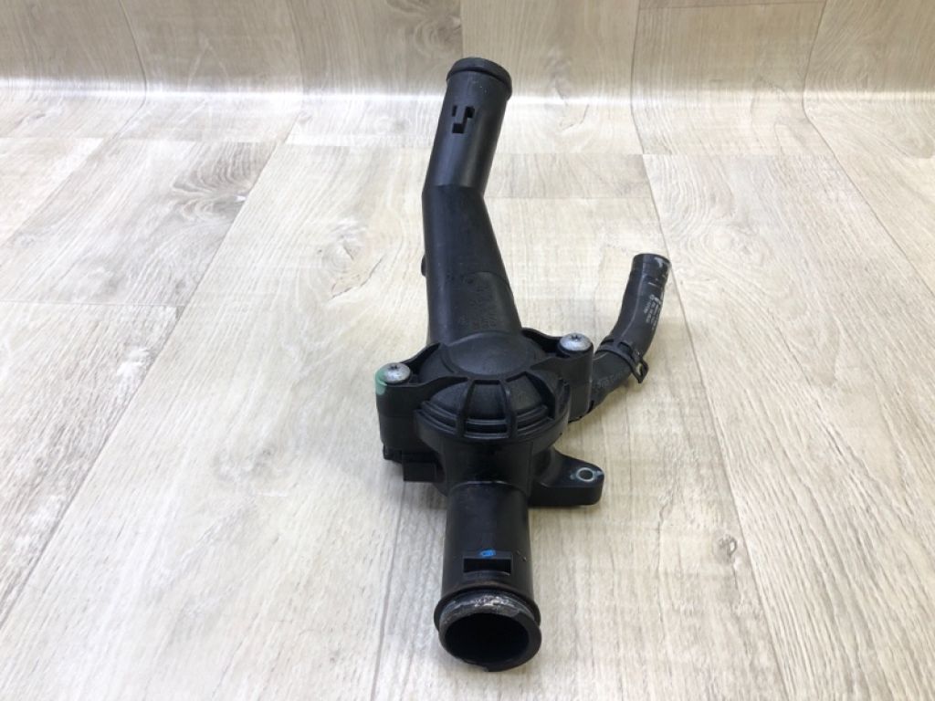 07K 121 115 C | Корпус термостату VOLKSWAGEN JETTA USA 10-17 - Фото 2