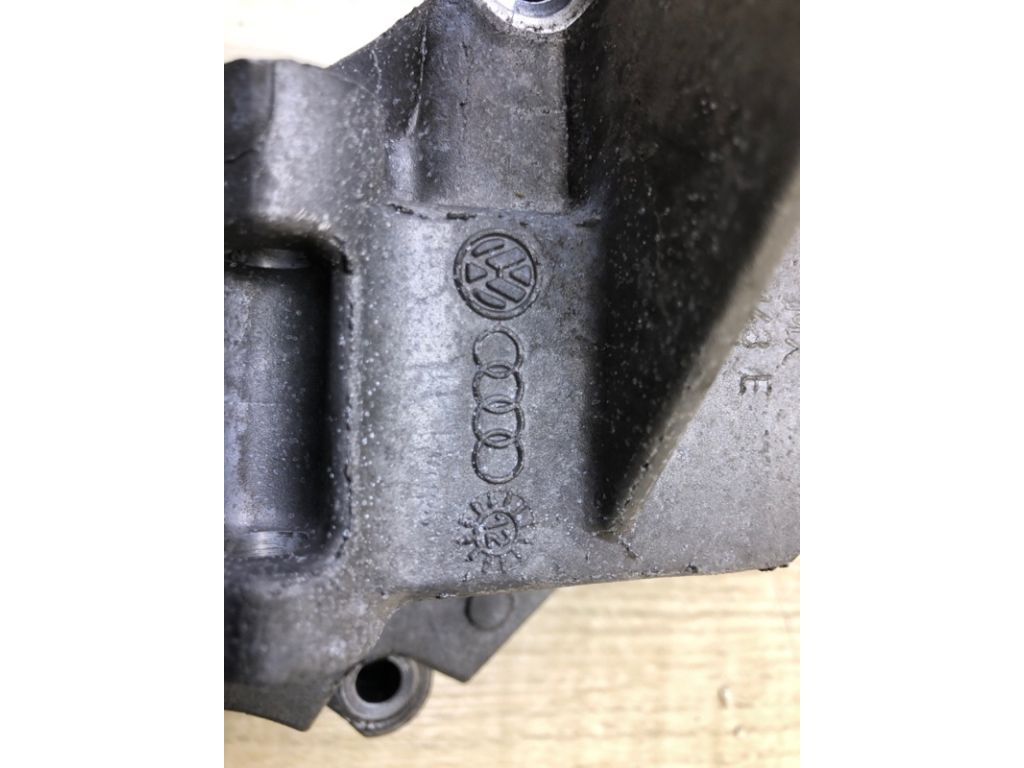 07K 903 141 B | Кронтейн генератора VOLKSWAGEN JETTA USA 10-17 - Фото 8
