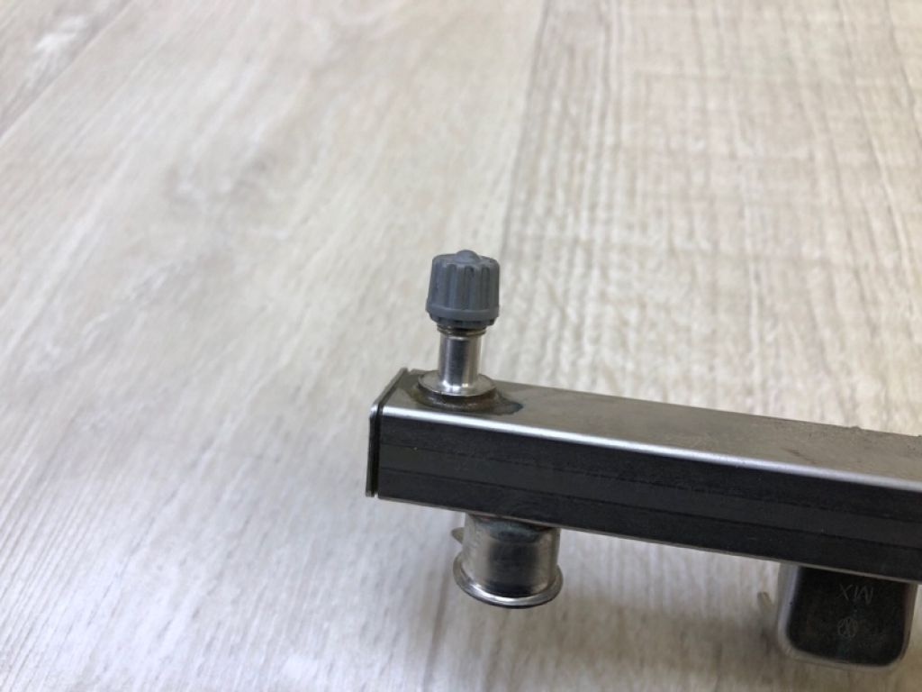 07K 133 317 E | Паливна рейка VOLKSWAGEN JETTA USA 10-17 - Фото 5