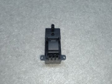 Кнопка стеклоподъемника задн. HONDA HRV 14-22