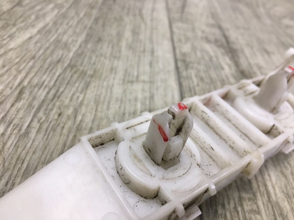 71731-65J00 | Кронштейн переднього бампера (на крилі) прав. SUZUKI GRAND VITARA 05-15 - Фото 6