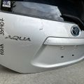 67005-52D00 | Крышка багажника TOYOTA PRIUS C/AQUA 11-14 - Превью 3