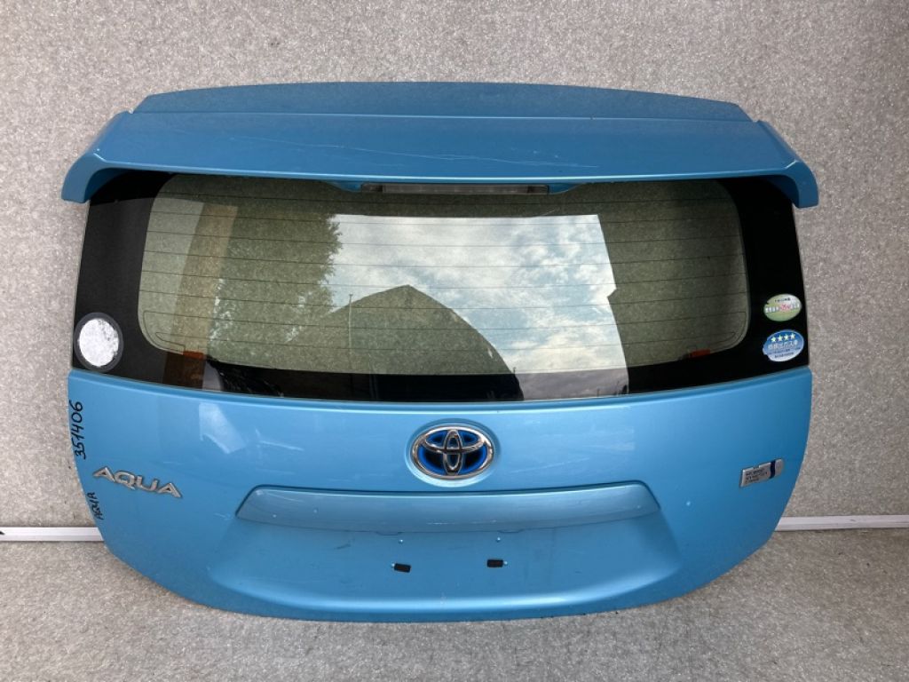 67005-52D20 | Крышка багажника TOYOTA PRIUS C/AQUA 11-14 - Фото 3