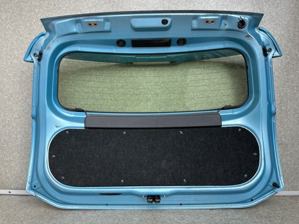 67005-52D20 | Крышка багажника TOYOTA PRIUS C/AQUA 11-14 - Фото 8