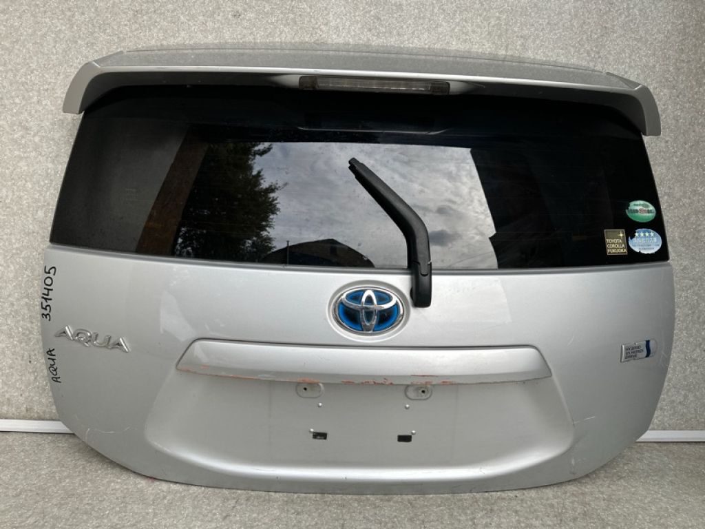 67005-52D00 | Крышка багажника TOYOTA PRIUS C/AQUA 11-14 - Фото 2