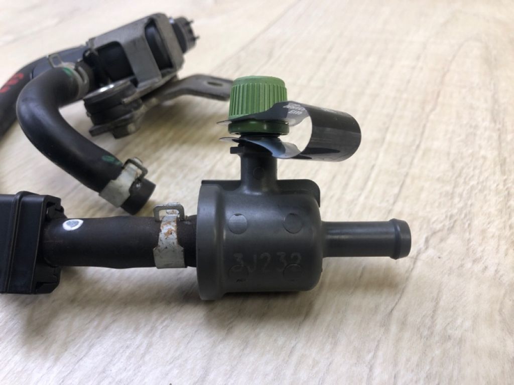 14930-JA10A | Клапан електромагнітний (вакуумний) NISSAN PATHFINDER R52 12-21 - Фото 6