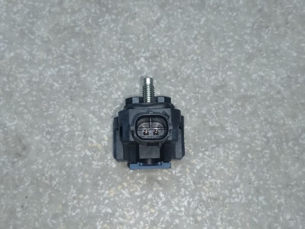 8983A-47010 | Датчик удару передн. прав. TOYOTA PRIUS 16- - Фото 3