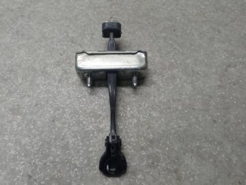 Обмежувач дверей задн. TOYOTA CAMRY 70 17-