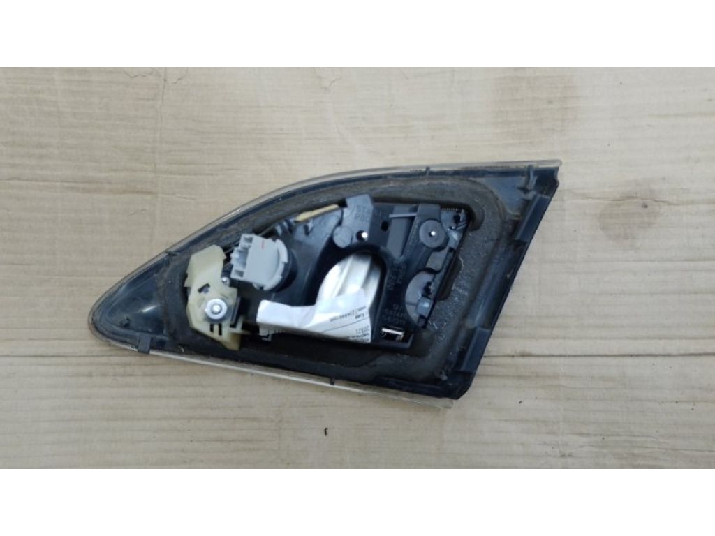 BBM4-51-3G0H | Ліхтар внутрішній задн. лів. MAZDA 3 BL 09-13 - Фото 2